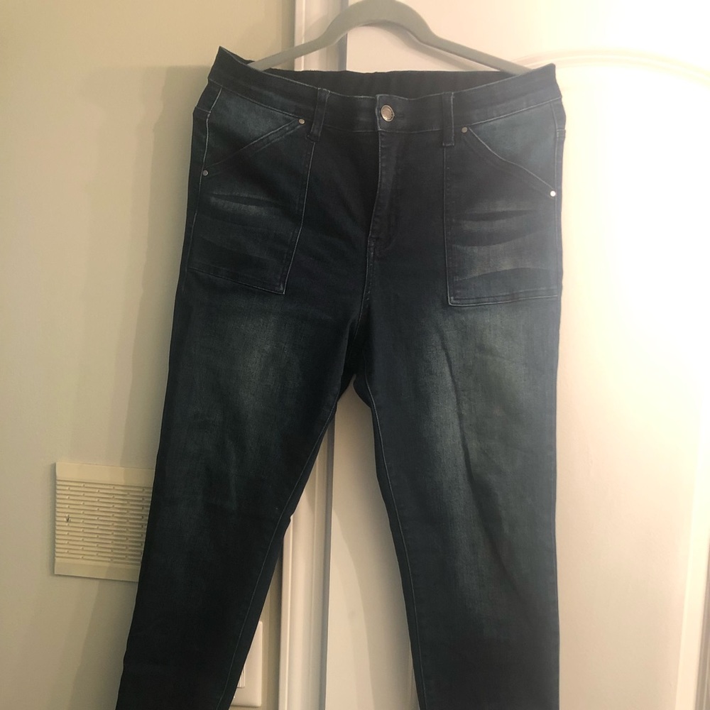 Grace and Lace patch pocket waist shaper jeans